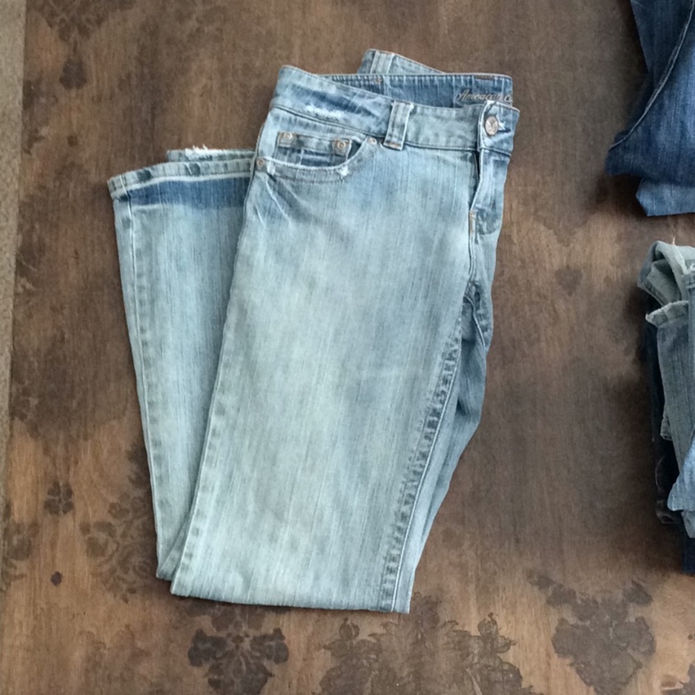 AE Boyfriend jeans